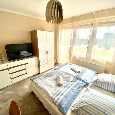 Aqua Blue Apartmanok - Siófok Extérieur photo