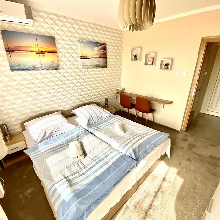 Aqua Blue Apartmanok - Siófok Extérieur photo