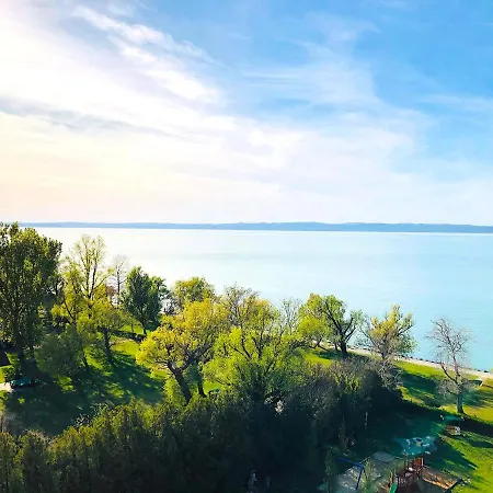 Aqua Blue Apartmanok - Siófok Extérieur photo